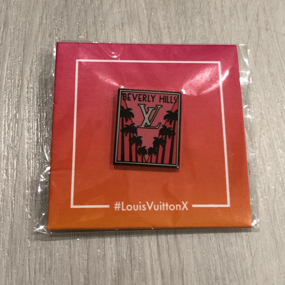 Limited Edition Louis Vuitton Beverly Hills Pin